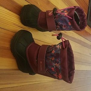 Columbia girls' boots, size 6